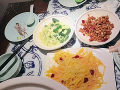 -卢大鲜鱼头捞饭(美利广场店)