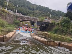 -虎啸峡漂流
