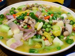 -二孃鸡爪爪(东风路总店)