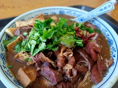 卤煮火烧-门框胡同百年卤煮(新街口店)