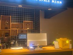 -佳影巨幕影城(萝岗香雪锐丰广场店)