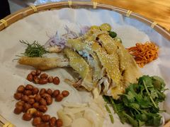 -花溪雨·森林餐厅(石基店)