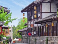 -茅山东方盐湖城景区