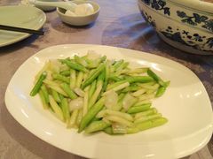百合炒芦笋-山外山菜馆(玉泉路店)