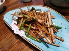瓦片香酥芋丝-铁道茶苑.色稷餐厅(莲花南路店)