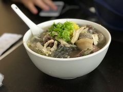 -潮镇老尾牛杂(环城西路店)
