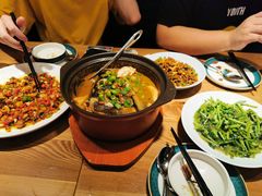 农夫山泉炖的鱼头（红烧）-7017浙菜•建德味(中财店)