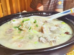 排骨炖酸菜-關東雪东北菜(中庚漫游城店)