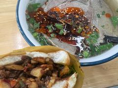 -伊鼎牛肉面(潍坊路店)