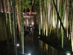 -穹六人间 people 6(岳阳路店)
