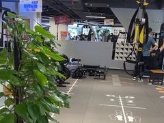 -超鹿运动(达信大厦店)