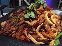 鱿鱼虾干锅-炭舍干锅·烤鱼(扬名广场店)