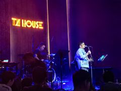 -TZ House音乐现场(来福士中心店)
