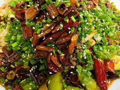 麻辣馋嘴蛙-渝半城经典川粤菜(重庆天地店)