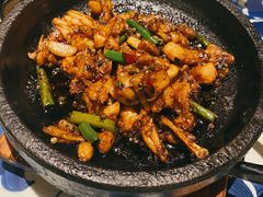 酱爆石锅蛙-绿茶餐厅(王府井永宁门店)