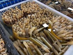 -渔人湾码头海鲜市场负二楼