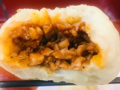 奥尔良鸡腿包-老陶包子铺(南大西南村店)