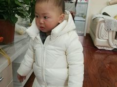 -汉庭(南京五塘广场地铁站店)