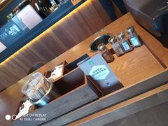 -星巴克(金谊广场店)