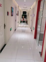 -咪咪比基尼脱毛专业店