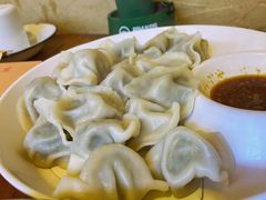 -闯关东东北农家菜(崂山石老人店)