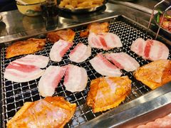 五花肉-英雄故事地摊烤肉(马驹桥店)