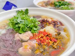 -文山荷鲜居(翠湖店)