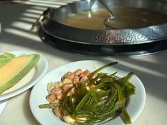 -左庭右院鲜牛肉火锅(浦江欢乐颂店)