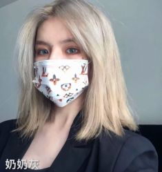 -曼都发型