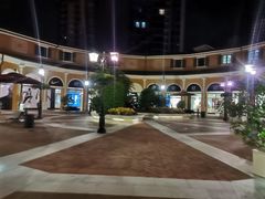 -佛罗伦萨小镇广佛名品奥特莱斯(疏港路店)