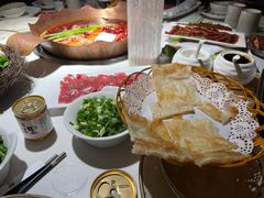 -墨居上隐·院子里火锅(峨眉店)