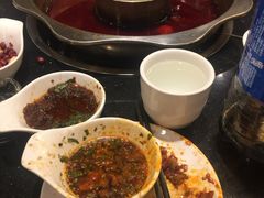 -小天鹅火锅·一线江景洪鼎旗舰店(洪崖洞店)