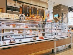 面包甜点陈列柜-巴黎贝甜(国贸店)