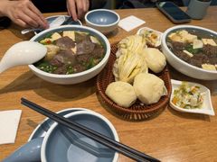 -金莹丸子汤清真(朝外SOHO店)