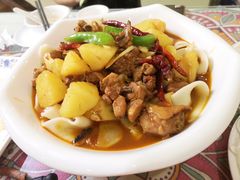 新疆大盘鸡-新疆红柳花餐厅(新洲店)
