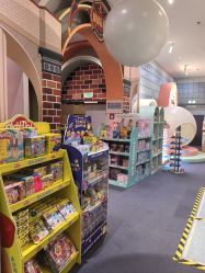 -奈尔宝家庭中心·亲子餐厅(华采天地店)