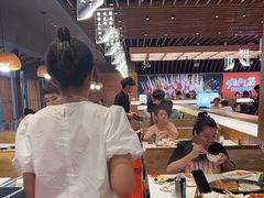 -爱有声毛肚串串火锅自助(龙之梦大都汇店)