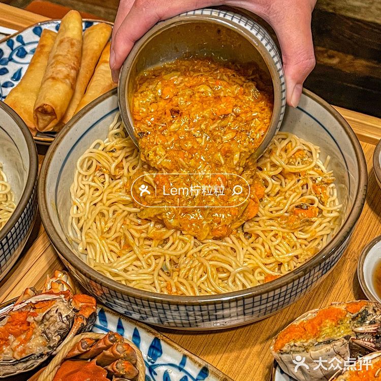 广州‼️来体育西就干这件事‼️狂炫蟹黄拌面