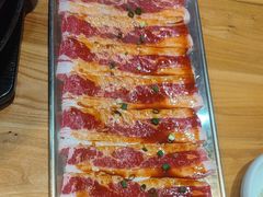 -汉城烤肉·黑金冠(华山路店)