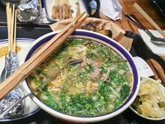 -云阿蛮云南生烫牛肉米线(奉贤路店)