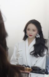 -艾米丽婚纱礼服