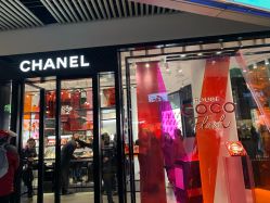 -Chanel