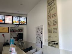 -张婆婆香酥锅盔(平福路店)