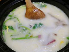 云南过桥米线-云海肴·汽锅鸡·云南菜(天津国金汇店)