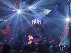 -808 LiveHouse