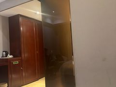 -维也纳酒店(广州番禺市桥地铁站店)