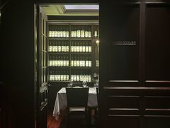 -Wolfgang’s Steakhouse 沃夫冈牛排馆(上海白玉兰广场店)