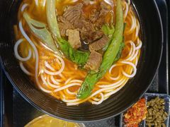 -勝记粉库桂林米粉非遗传承(西街店)