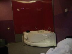 -Zsmart智尚酒店(上海北外滩四川北路东宝兴路地铁站店)