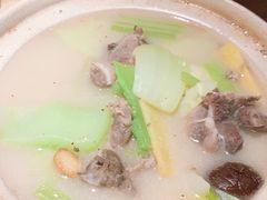 -皇后餐厅-煲仔·小菜·打边炉(古北店)